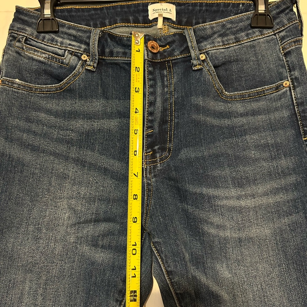 Classic Blue Skinny Jeans for Women - Picture 3 of 6